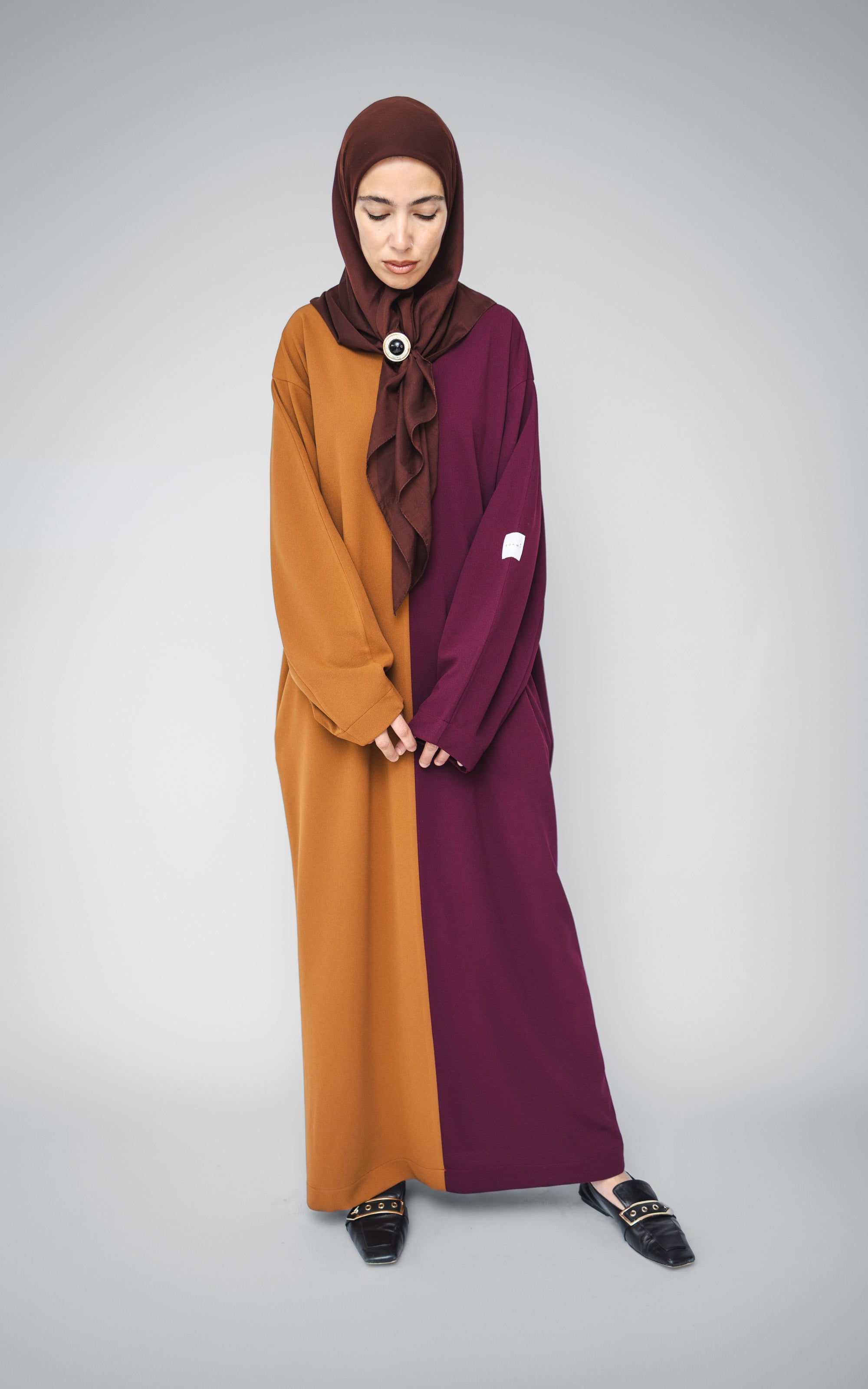 ROBIN ABAYA