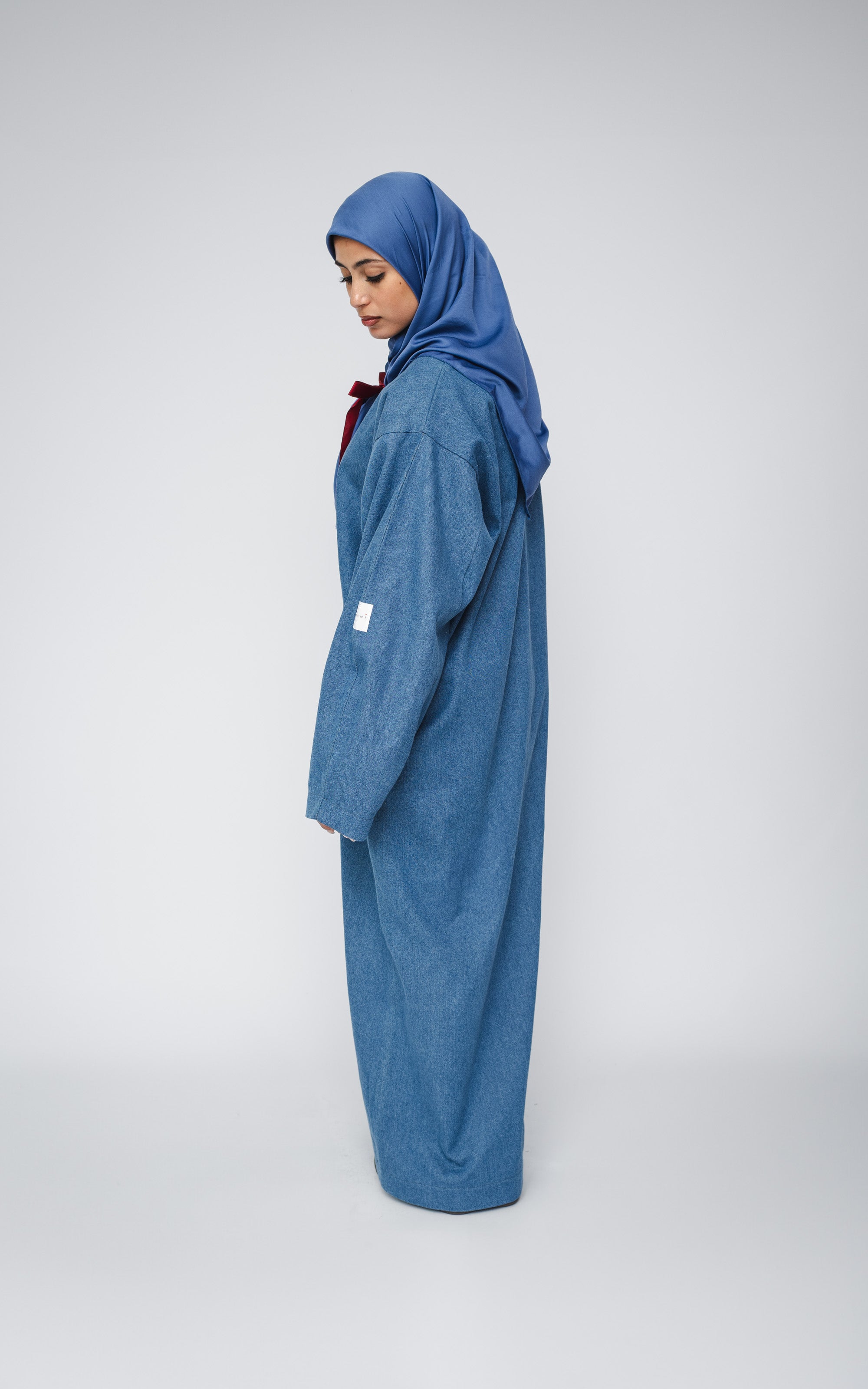 FALCON ABAYA