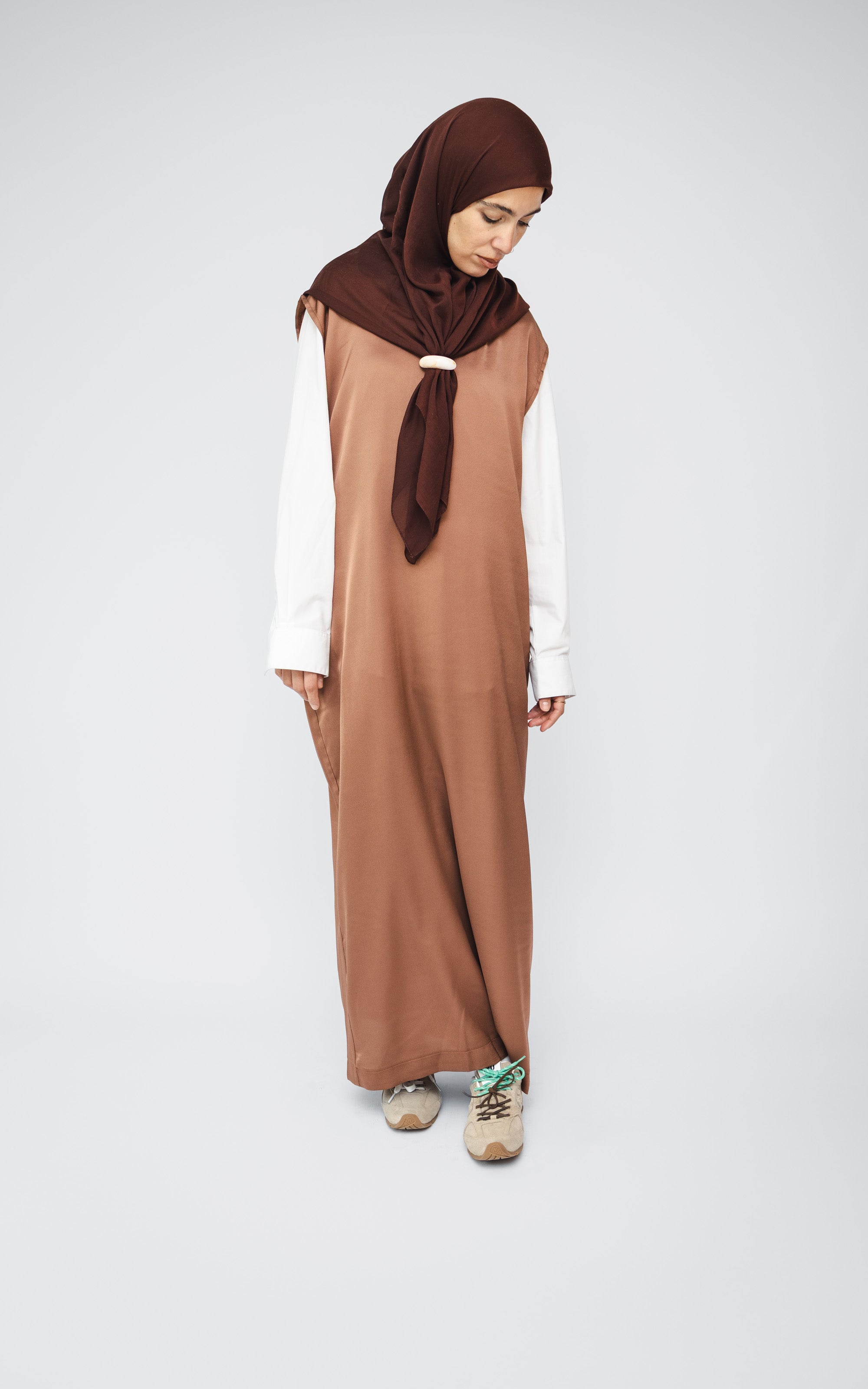 RUST SLEEVELES DRESS