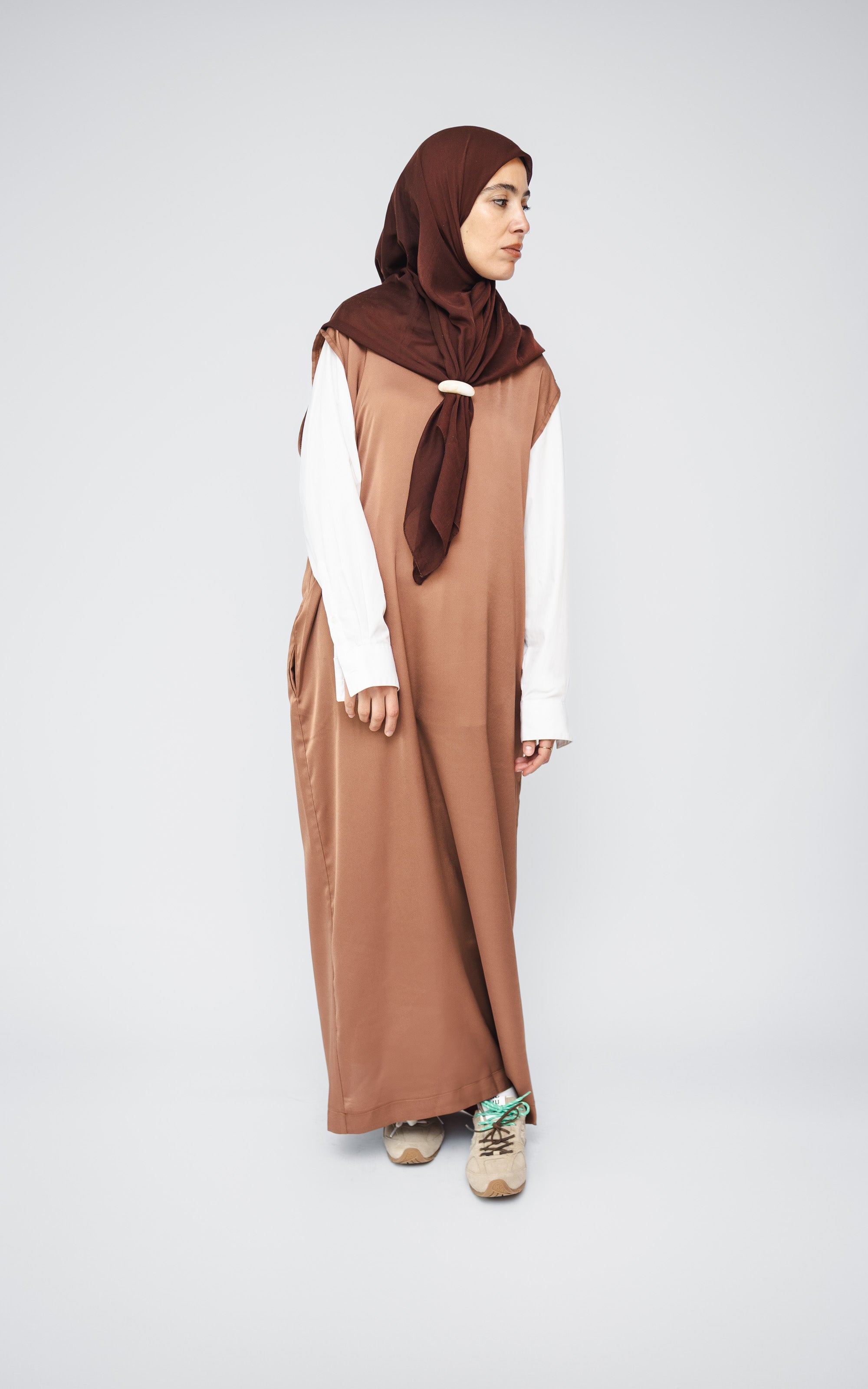 RUST SLEEVELES DRESS